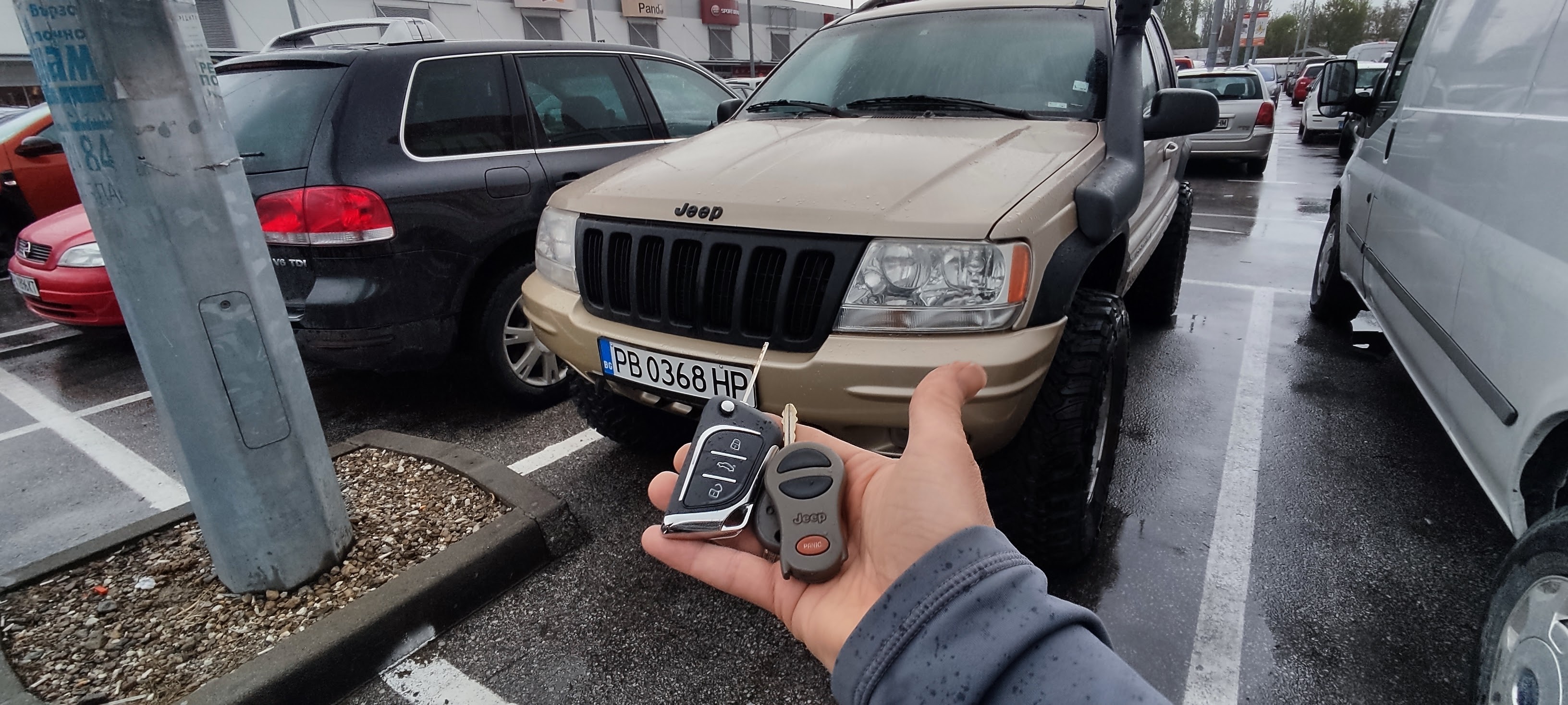 ДНЕС НАРАВИХМЕ ВТОРИ КЛЮЧ ЗА  JEER GRAND CHEROKEE 2005 Г.